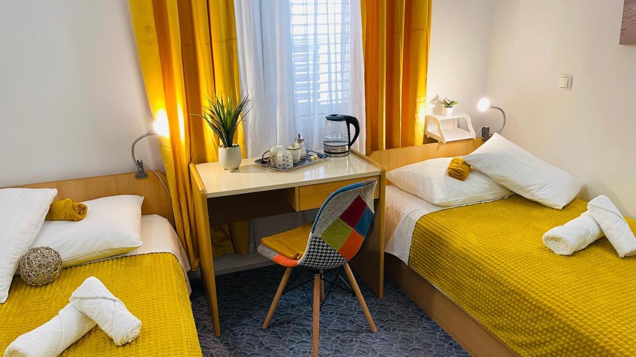 Apartmens And Rooms Madunic V Split Luaran gambar