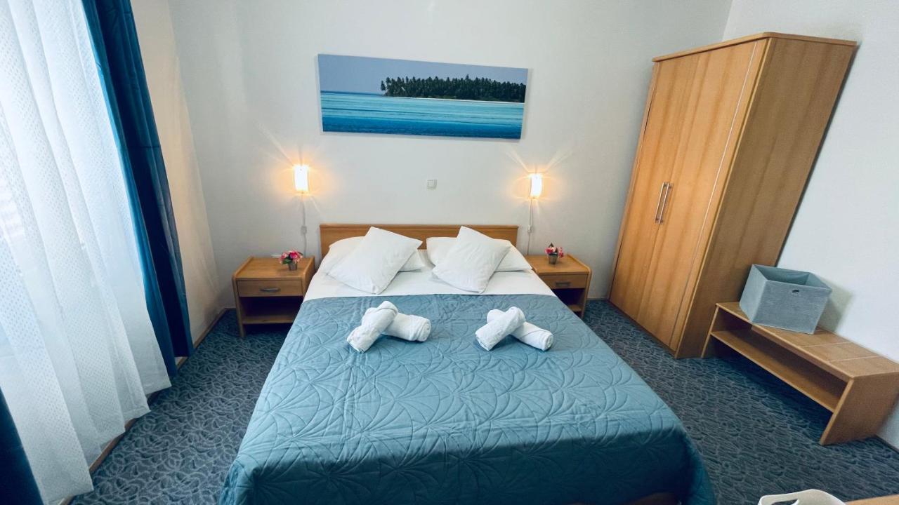 Apartmens And Rooms Madunic V Split Luaran gambar