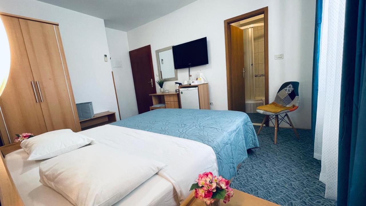 Apartmens And Rooms Madunic V Split Luaran gambar