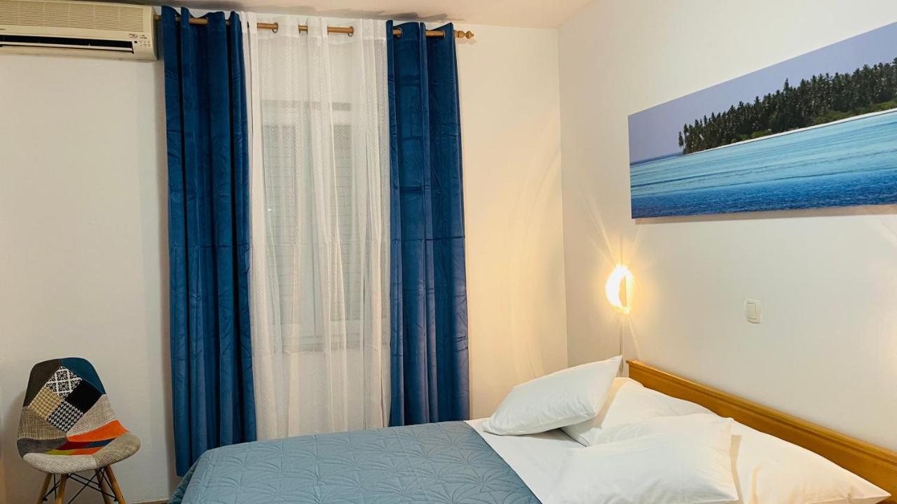 Apartmens And Rooms Madunic V Split Luaran gambar
