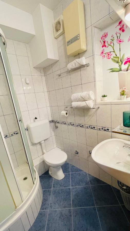 Apartmens And Rooms Madunic V Split Luaran gambar