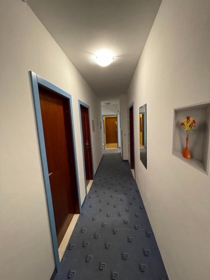 Apartmens And Rooms Madunic V Split Luaran gambar