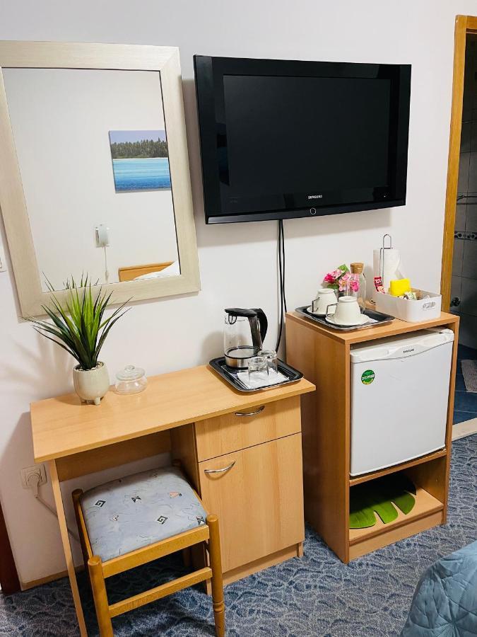 Apartmens And Rooms Madunic V Split Luaran gambar